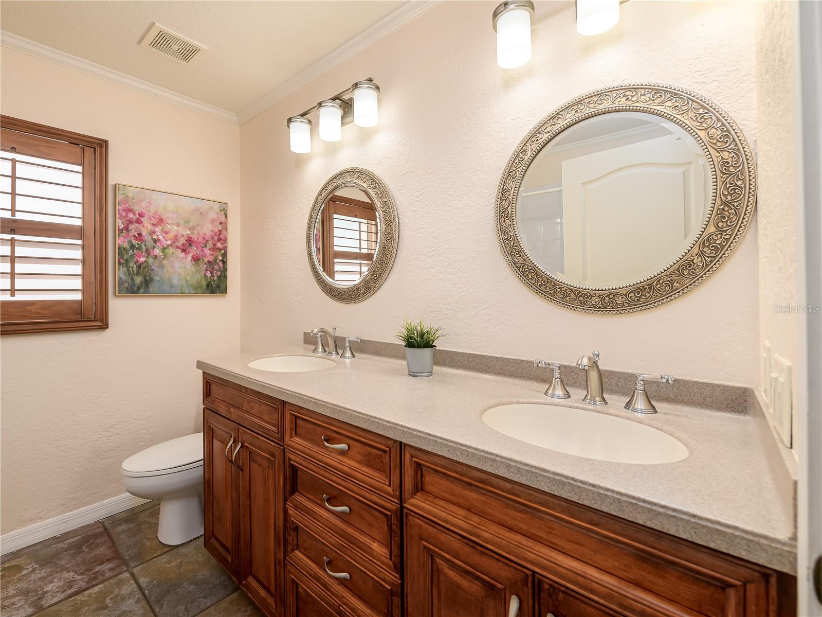 TAMPA PALMS 2C UNIT 2 - Residential