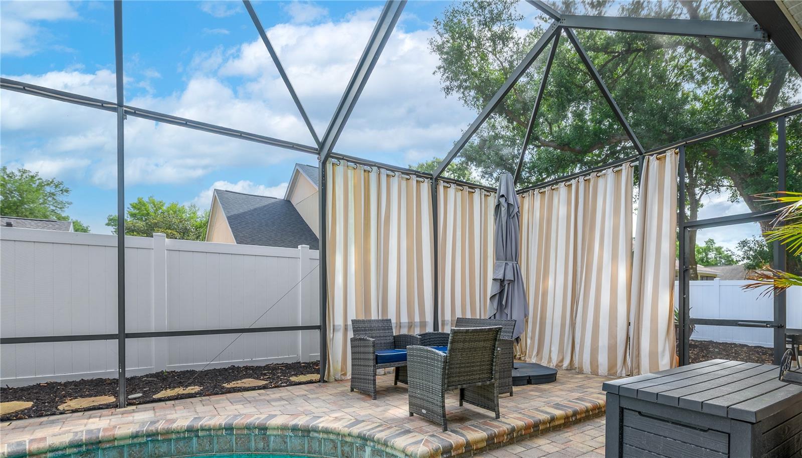 TAMPA PALMS 2C UNIT 2 - Residential