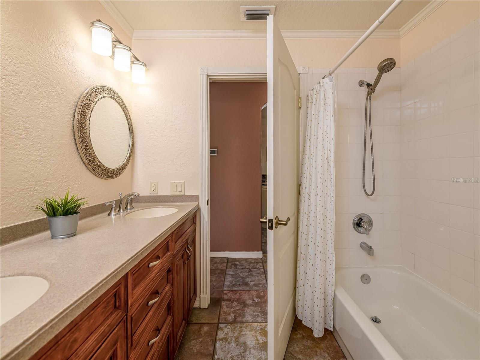 TAMPA PALMS 2C UNIT 2 - Residential