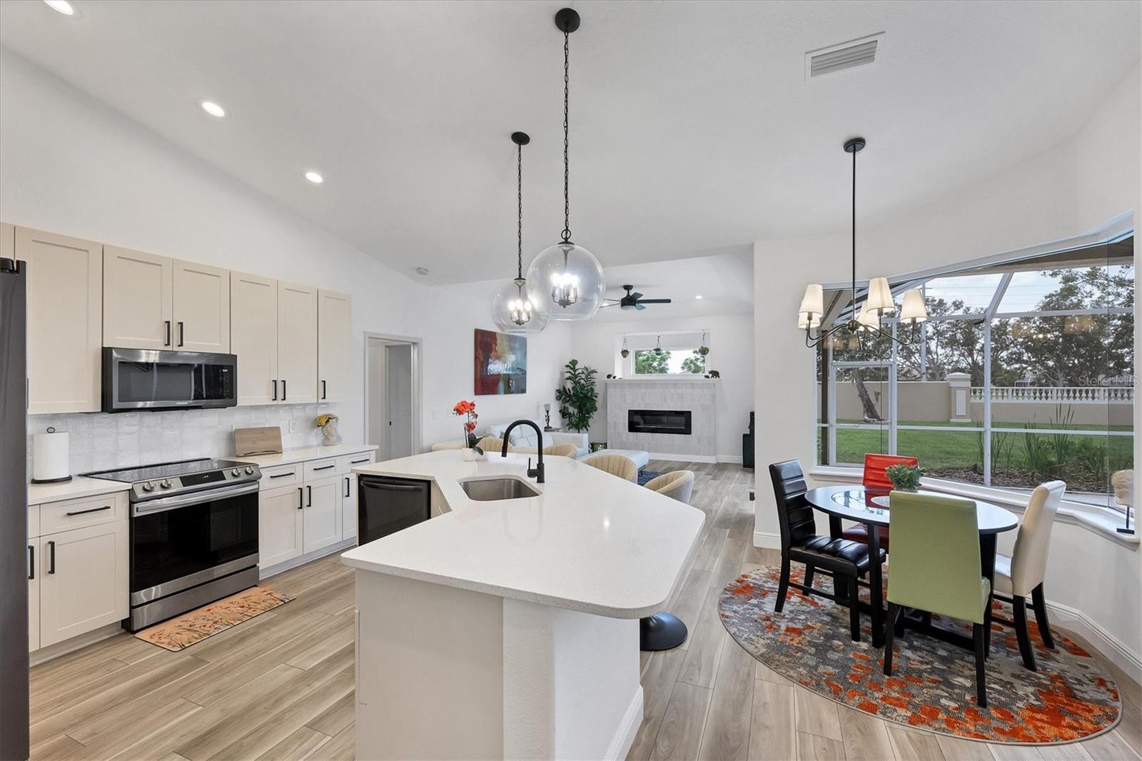 BARTON FARMS - Residential