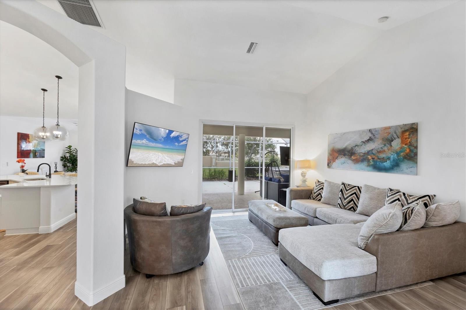 BARTON FARMS - Residential