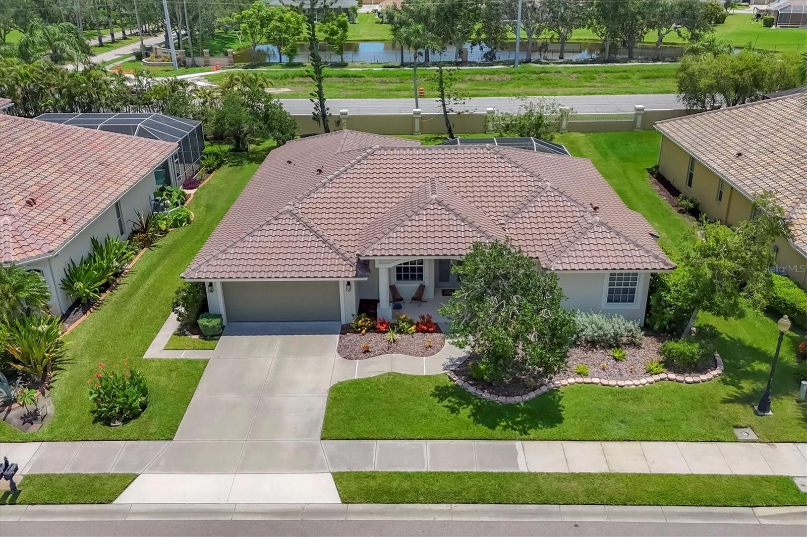 Stunning 4-Bedroom, 2-Bath Home with 2-Car Garage – New Tile Roof & A/C (2024)!
This Beautifully Updated Split floor plan offers both a Spacious Living room and a Cozy Family room with a Sleek Electric Fireplace. Indoor Utility room with a Deep sink & Storage closet. Enjoy Outdoor Living on the Large Extended Screened Lanai, featuring Pocket Sliding Glass Doors from both the Family room & the Primary suite.
Interior upgrades include Luxury Vinyl flooring, Stylish Modern Fixtures, 42” upper kitchen cabinets, Stainless steel appliances, Quartz countertops & Mosaic tile backsplash. The kitchen also features a Closet pantry, Breakfast bar, and a Charming Breakfast nook.
The private primary suite boasts a Walk-in Closet and a Spa-like en-suite Bath with Porcelain Tile floors, a Double-Sink vanity, Soaking tub, and Seamless glass shower. Additional highlights include an Outdoor shower, New Water softener system, and an Irrigation system that uses Reclaimed water.
Set on a 12,155 sq ft lot in a Desirable Gated Community offering a Clubhouse, Fitness Center, Pickleball, Tennis, Heated Pool and Spa. All Conveniently located near Publix, Shopping, Dining, Rothenbach Park (a community park with about five miles of paved recreational trails & Two playground areas with the latest in safe playground equipment and more), and the Celery Fields (an ideal location for wildlife watching and passive recreational use).
Bonus: Spa on the lanai and all furnishings available separately!