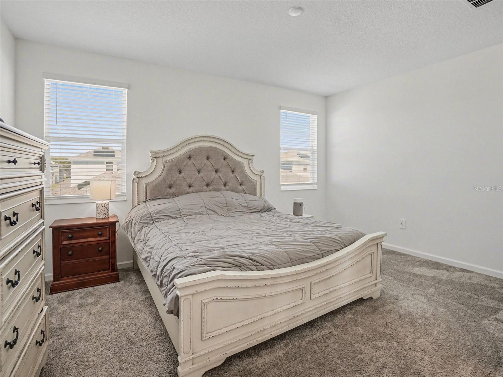 GOLDEN ORCHARD - Residential