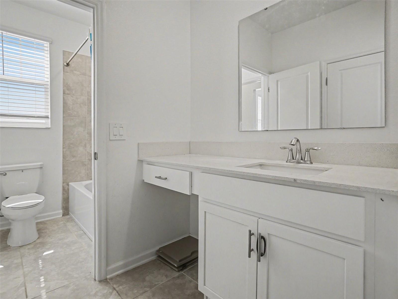 GOLDEN ORCHARD - Residential