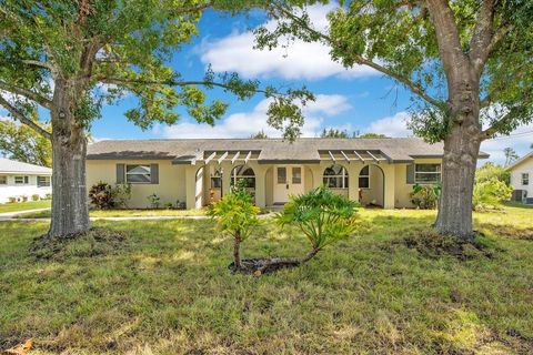 Photo of 1143 E Fowler Drive, Deltona, FL 32725 (MLS # V4945190)