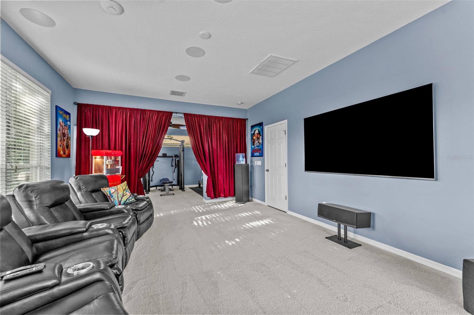 WELLINGTON MANOR PH 2 - Residential