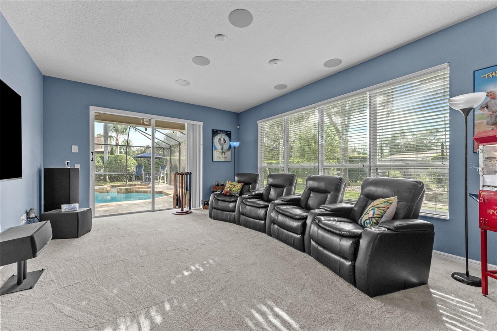 WELLINGTON MANOR PH 2 - Residential
