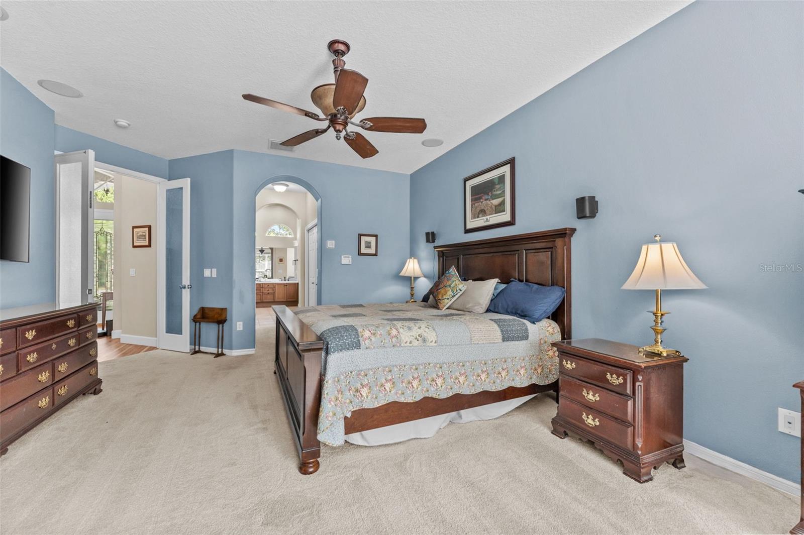 WELLINGTON MANOR PH 2 - Residential