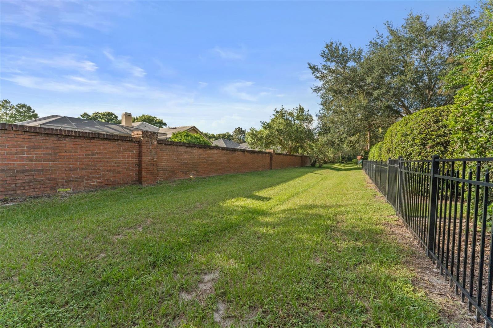WELLINGTON MANOR PH 2 - Residential