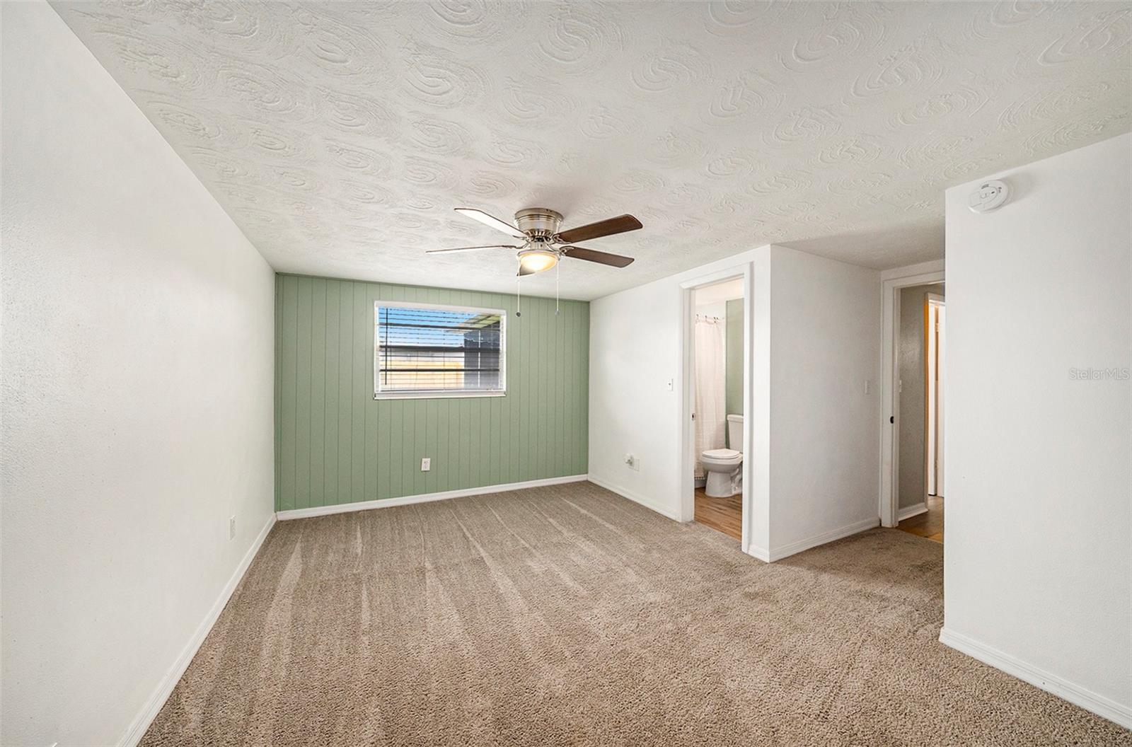ALOHA GARDENS - Residential