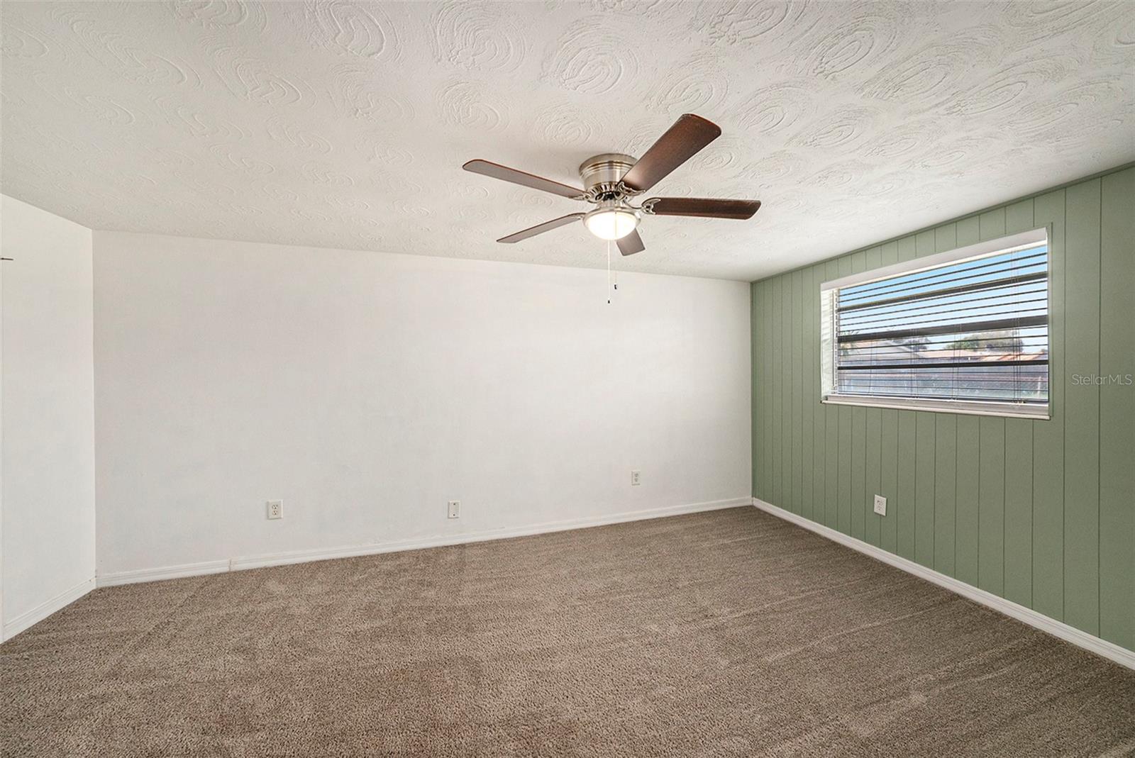 ALOHA GARDENS - Residential