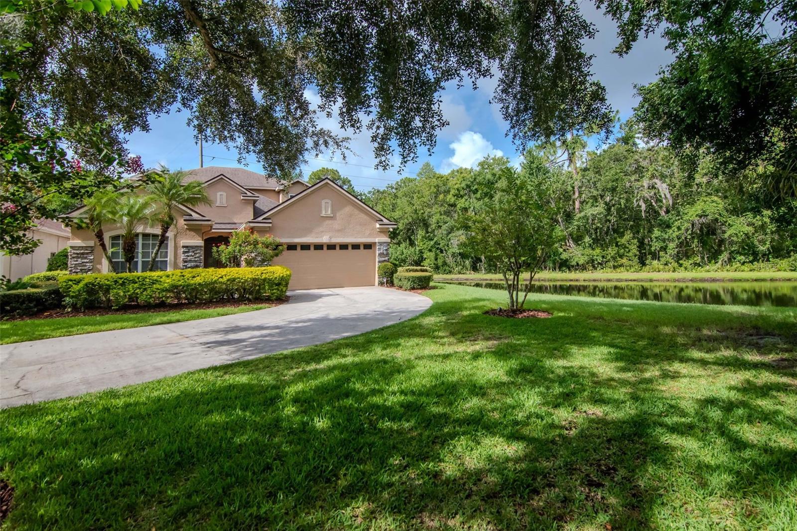 9401 GREENPOINTE DRIVE
