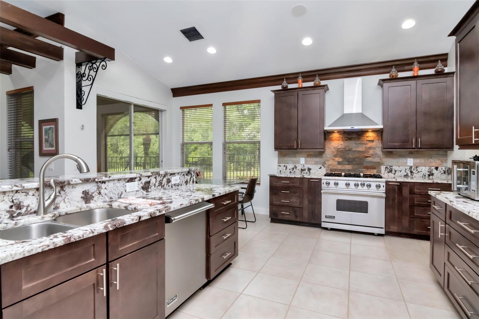 WESTCHASE SEC 307 - Residential