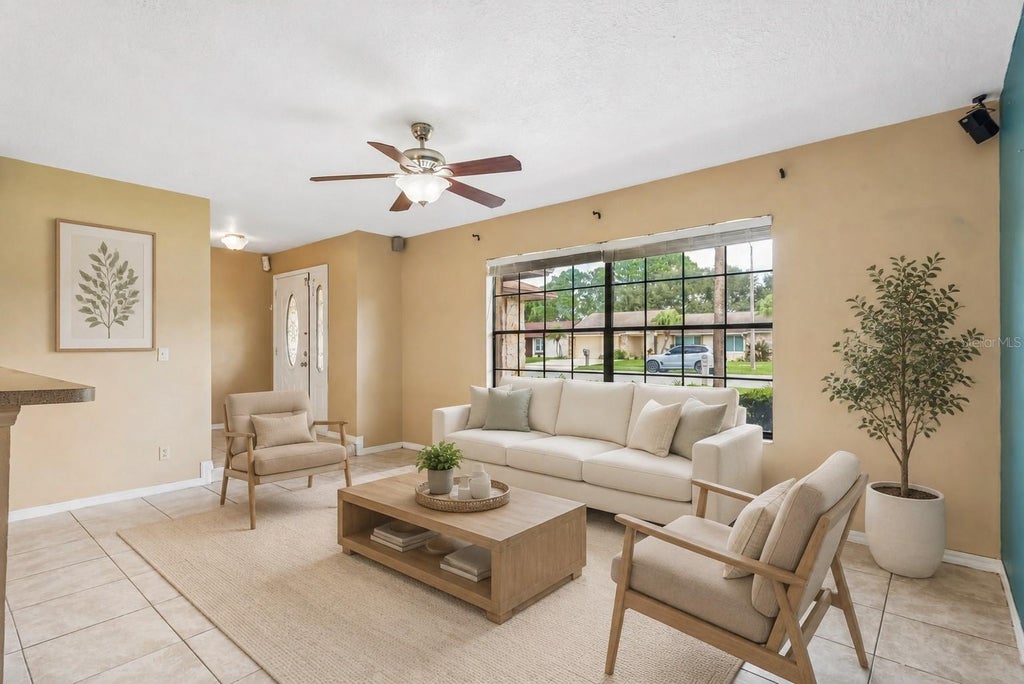 Photo of 2402 Woodway Drive, Orlando, FL 32837 (MLS # O6438526)