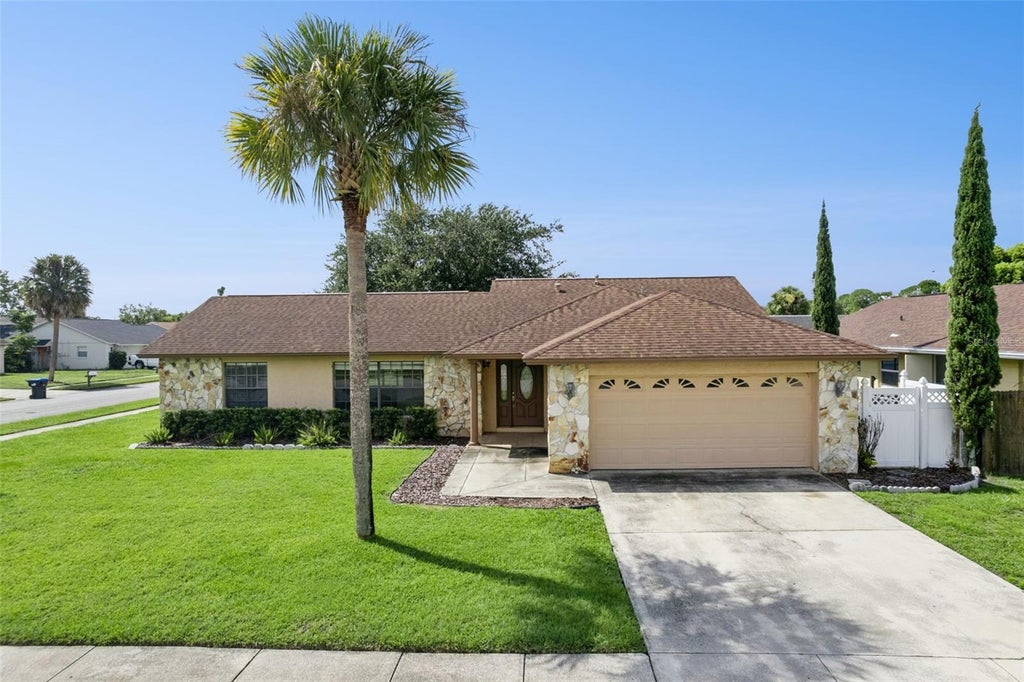 Photo of 2402 Woodway Drive, Orlando, FL 32837 (MLS # O6438526)