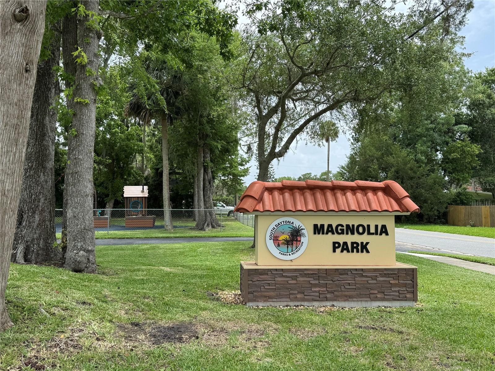 BIG TREE VILLAGE DUPLEXES - Residential