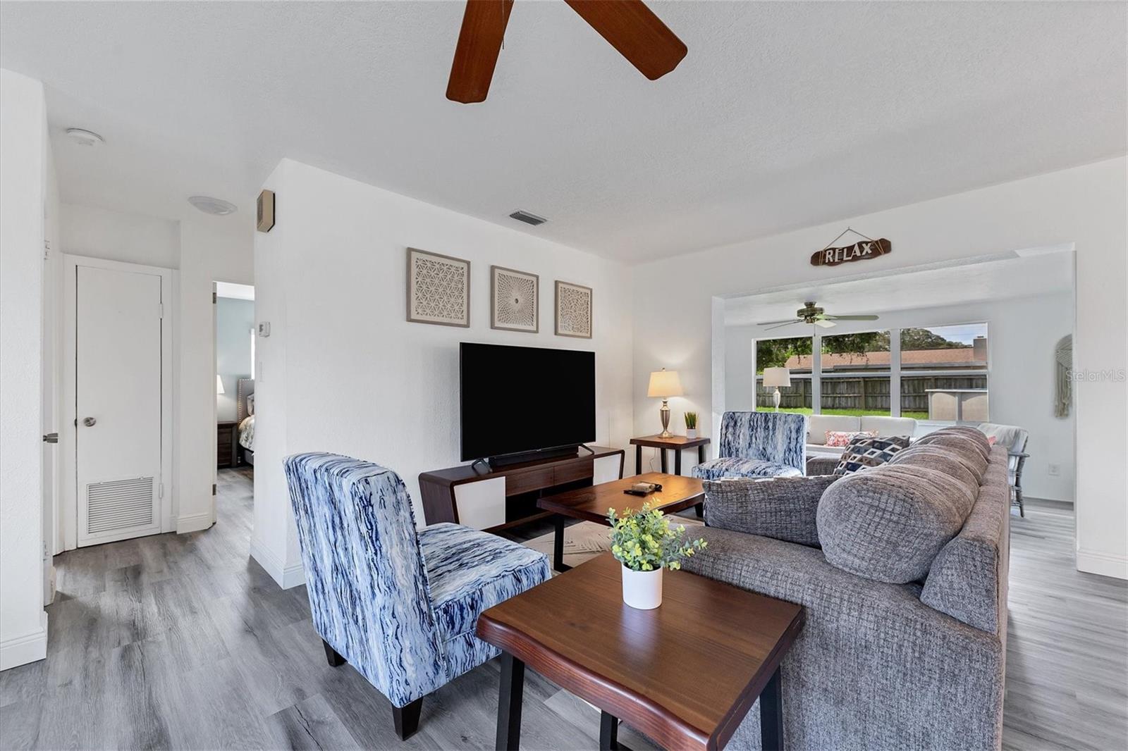 RICHMOND HILL - Residential