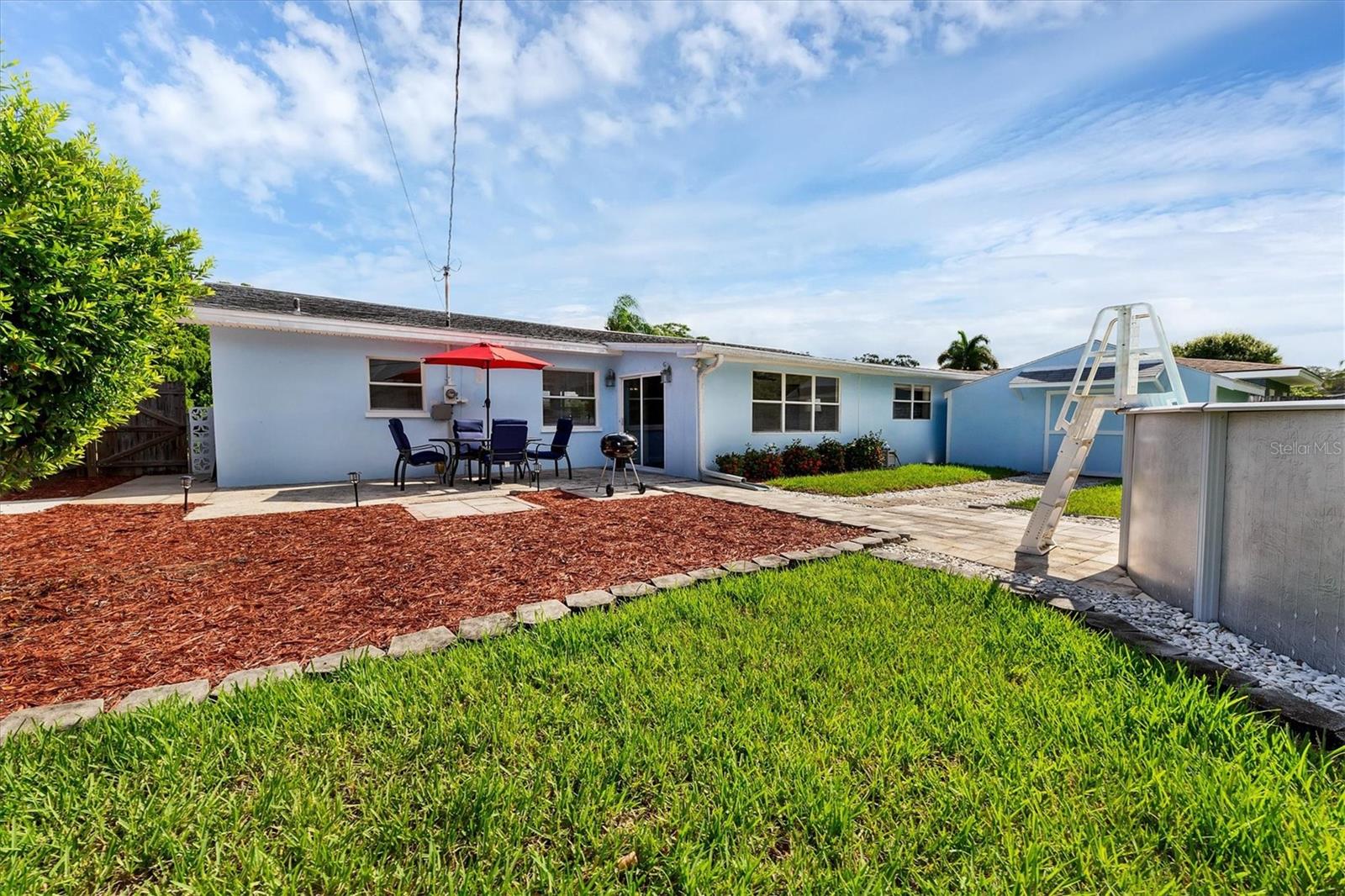 RICHMOND HILL - Residential