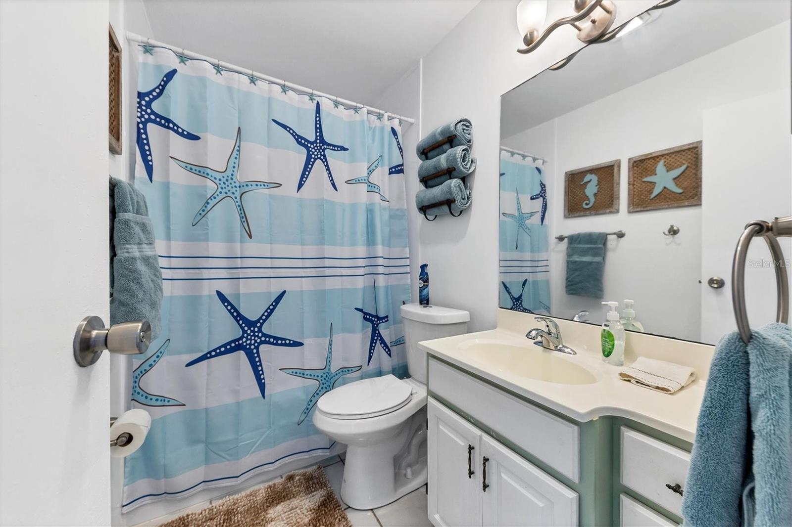 RICHMOND HILL - Residential