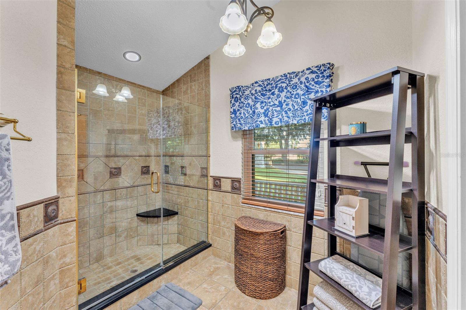 WATERWOOD - Residential