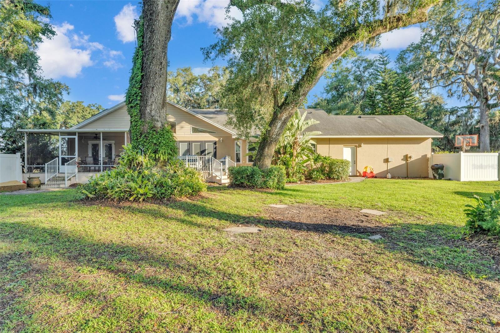 WATERWOOD - Residential