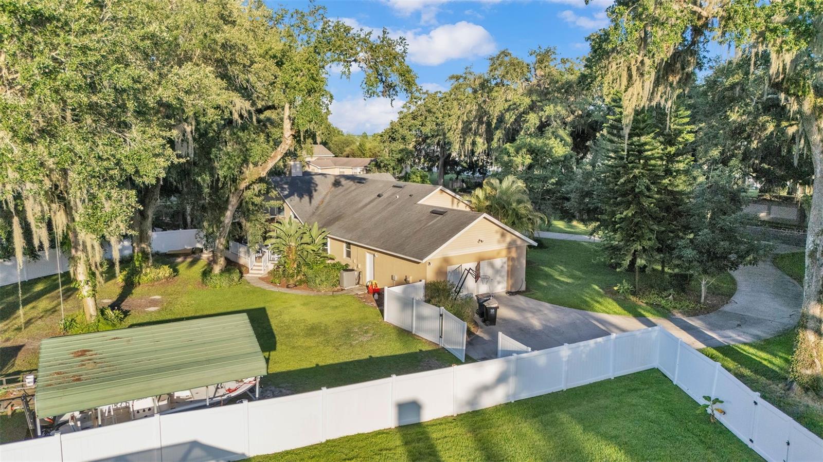 WATERWOOD - Residential