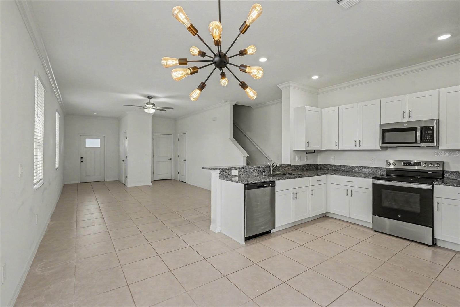 ABBOTT SQUARE - Residential