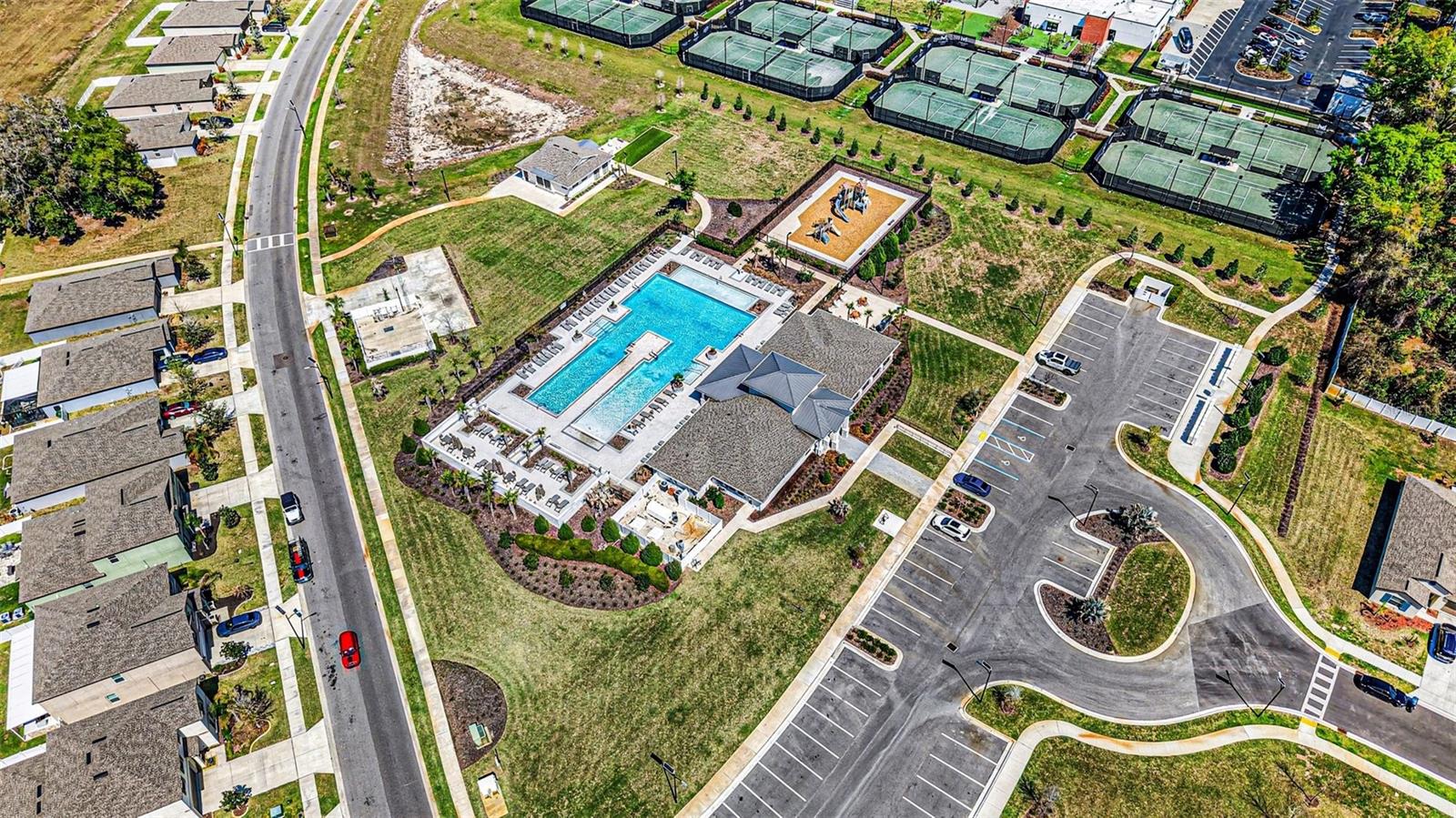 ABBOTT SQUARE - Residential