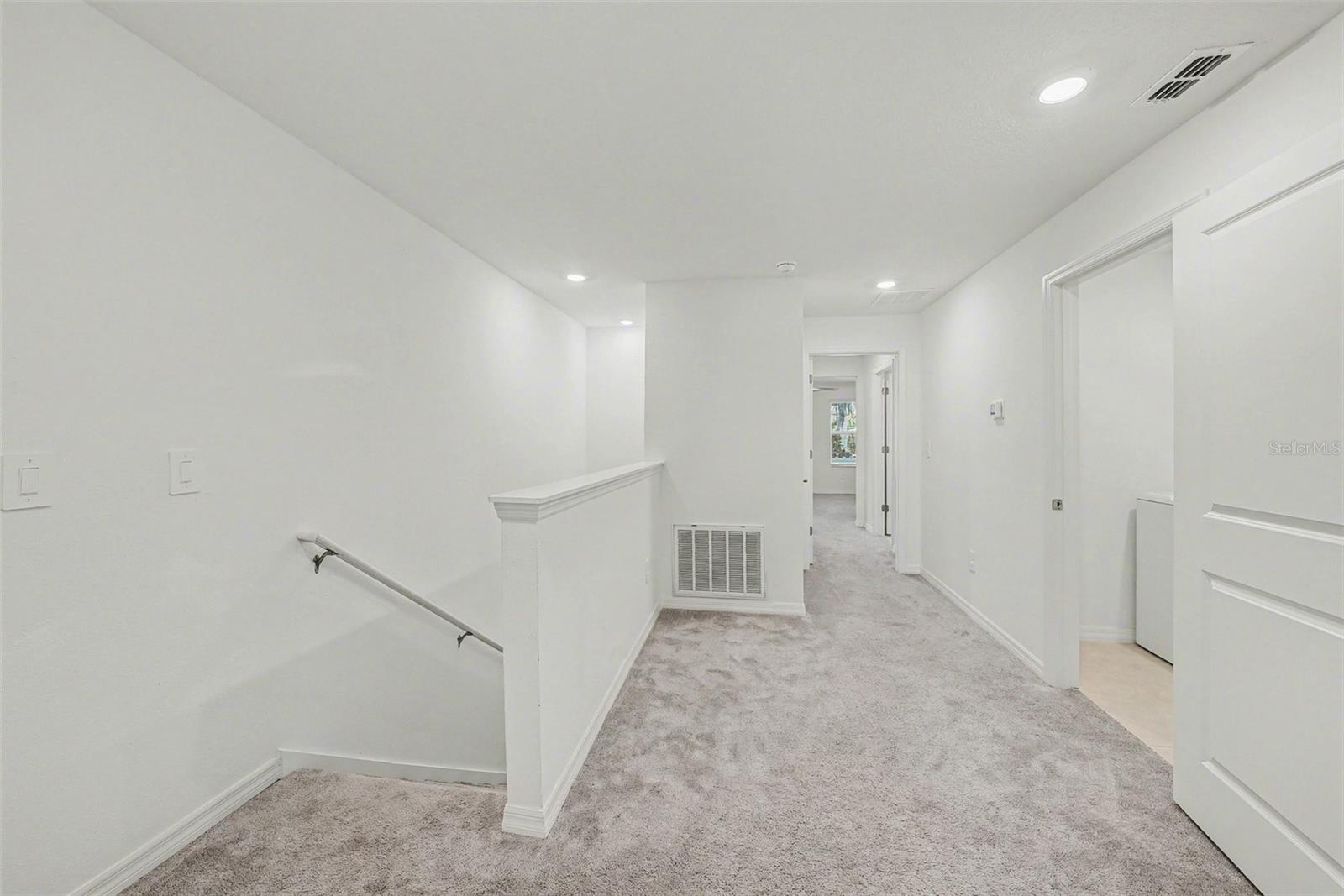 ABBOTT SQUARE - Residential