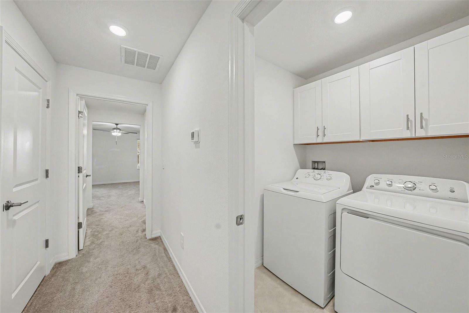 ABBOTT SQUARE - Residential