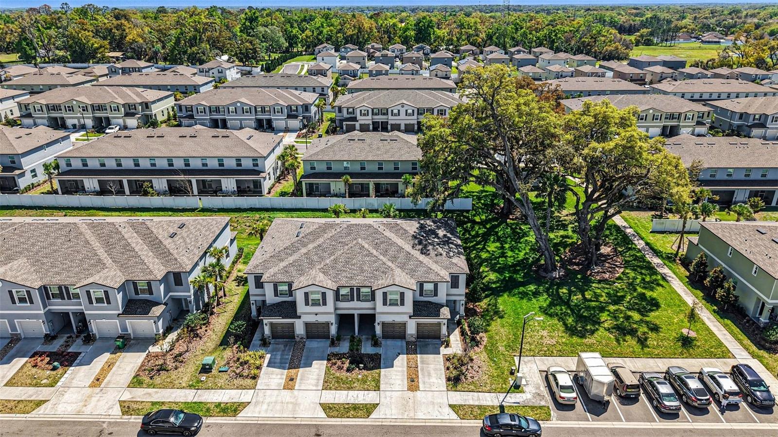 ABBOTT SQUARE - Residential