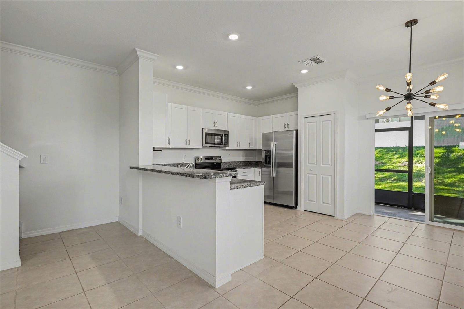 ABBOTT SQUARE - Residential