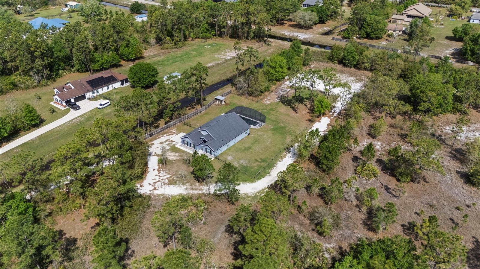 ROCKET CITYA - Residential