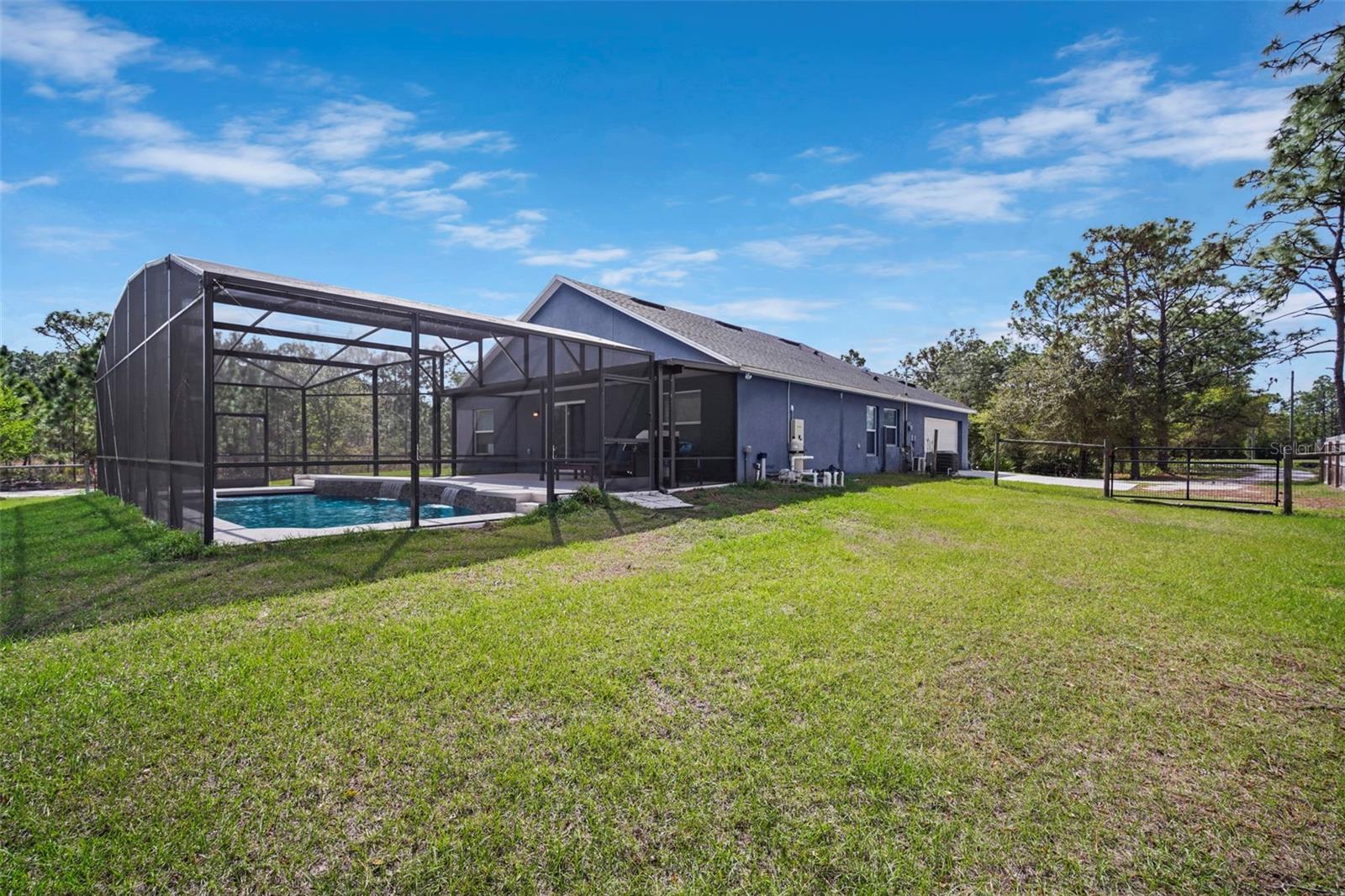 ROCKET CITYA - Residential