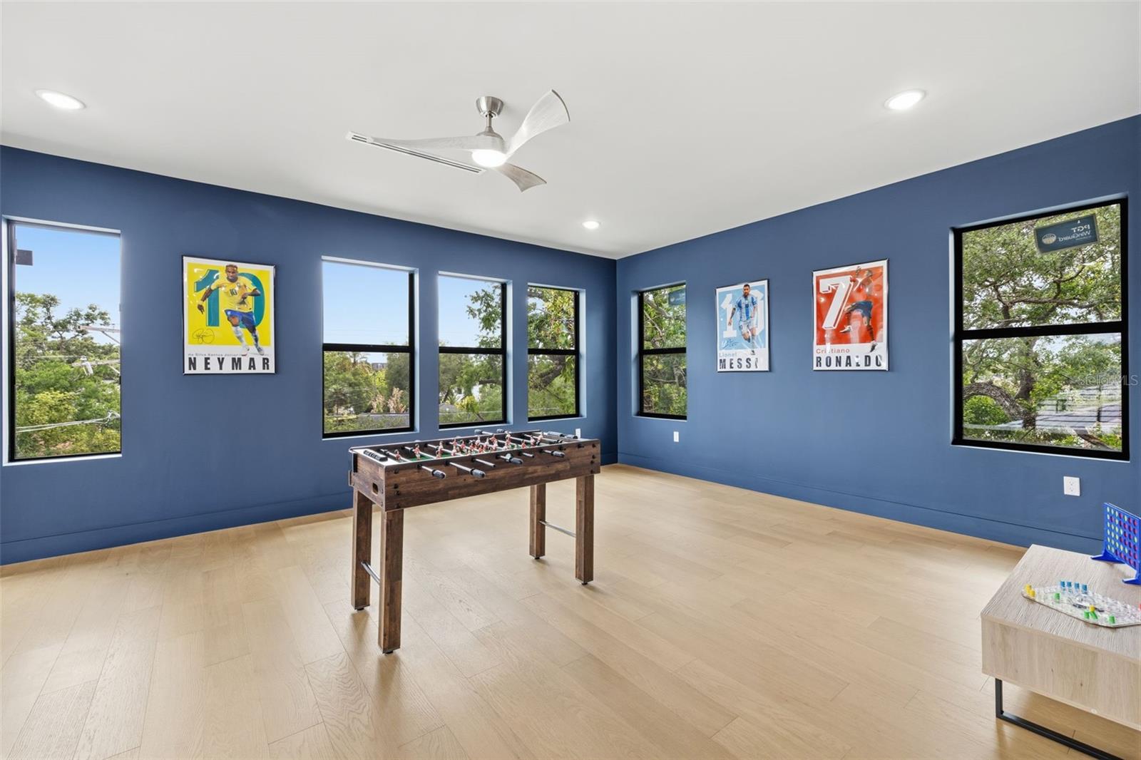 RIDGEWOOD PARK - Residential