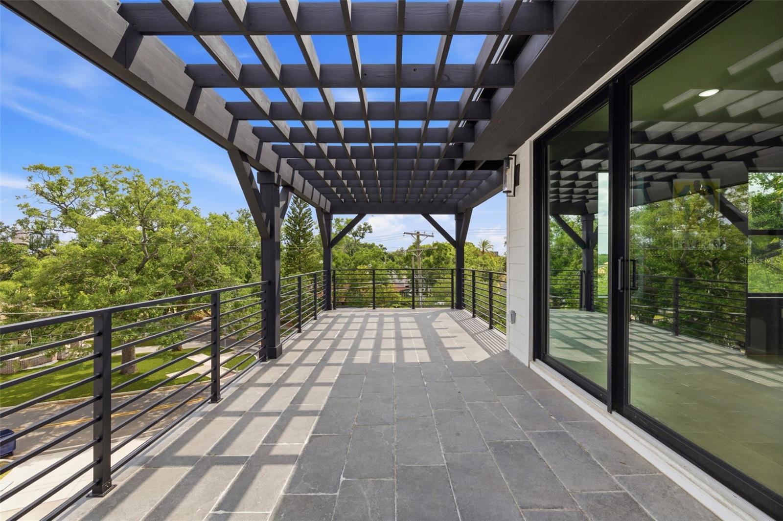 RIDGEWOOD PARK - Residential