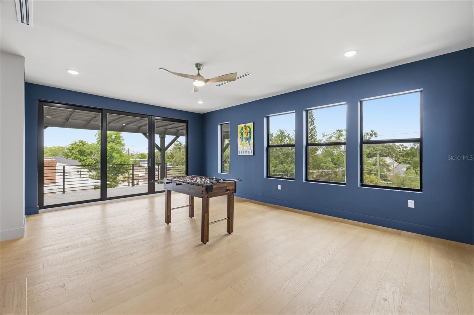 RIDGEWOOD PARK - Residential