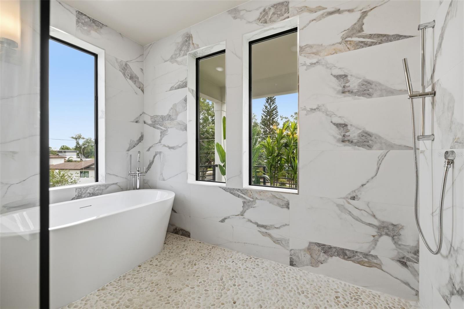 RIDGEWOOD PARK - Residential