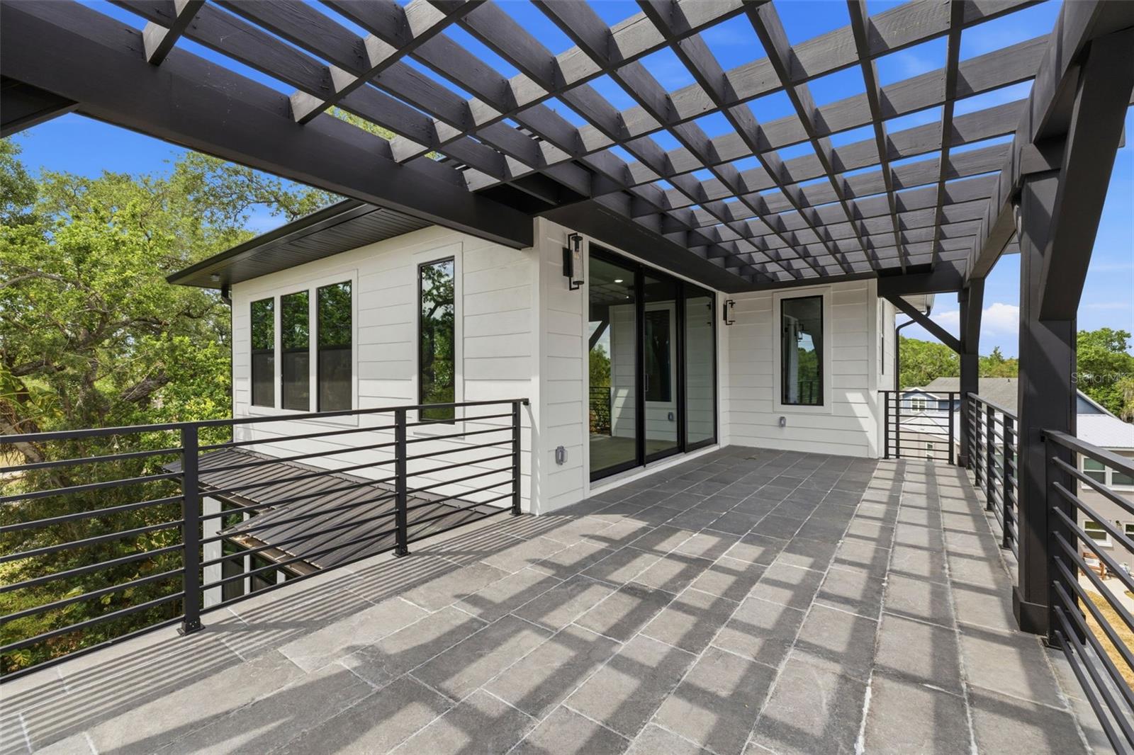 RIDGEWOOD PARK - Residential