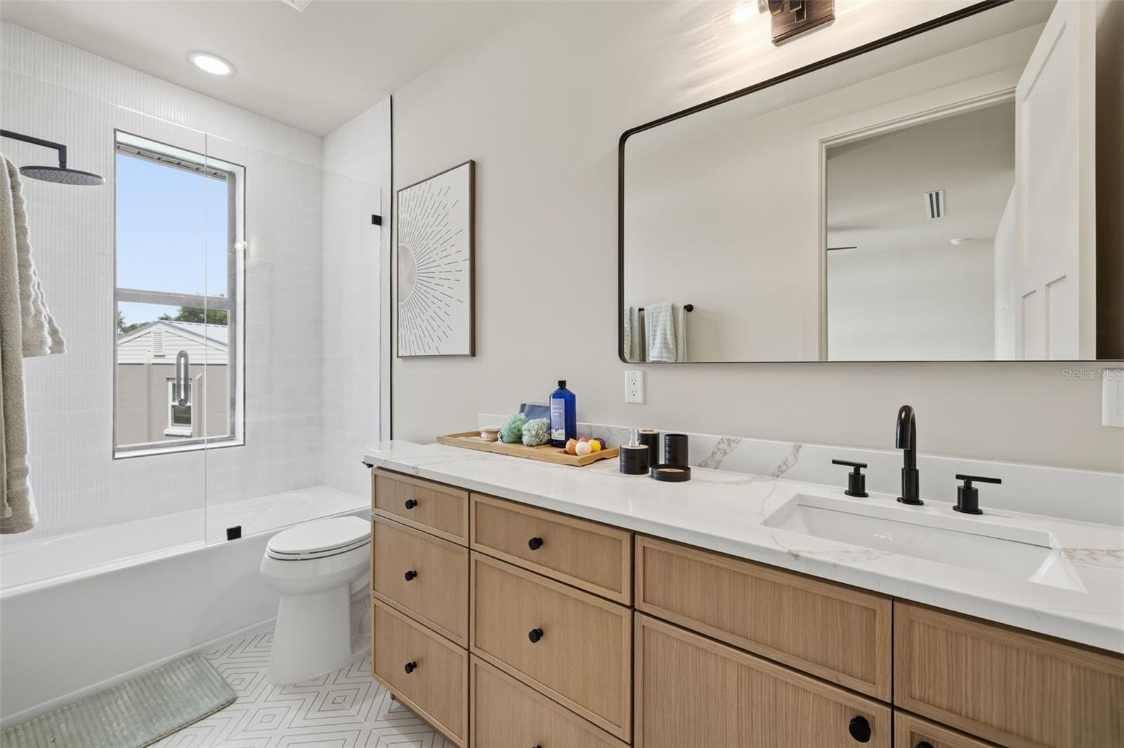 RIDGEWOOD PARK - Residential