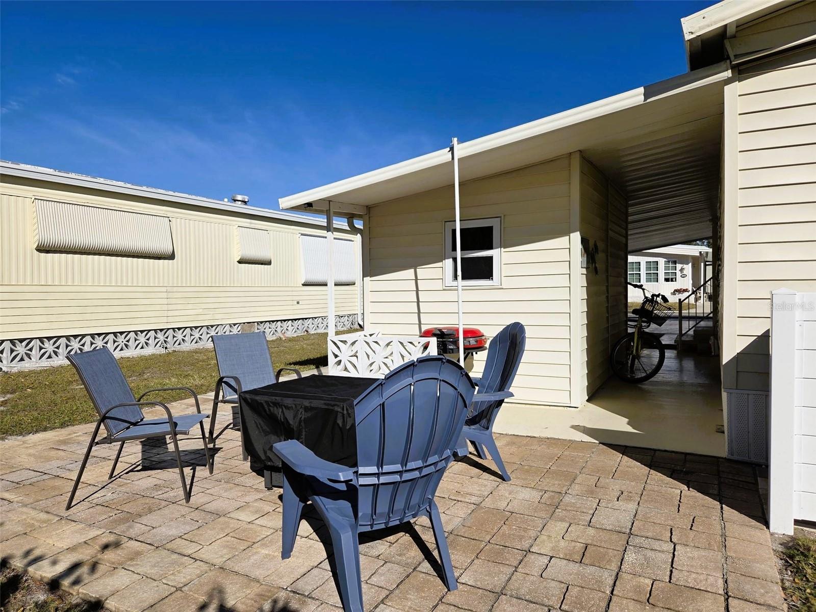 OAKWOOD MANOR - Residential