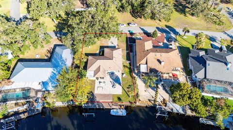 A home in HOMOSASSA