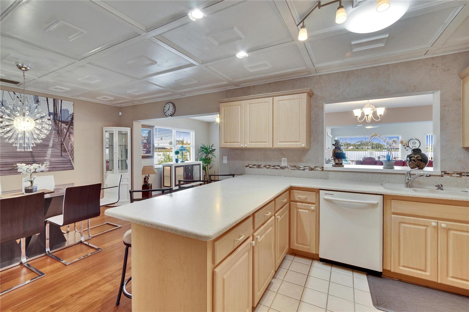 1518 NEW BEDFORD DRIVE