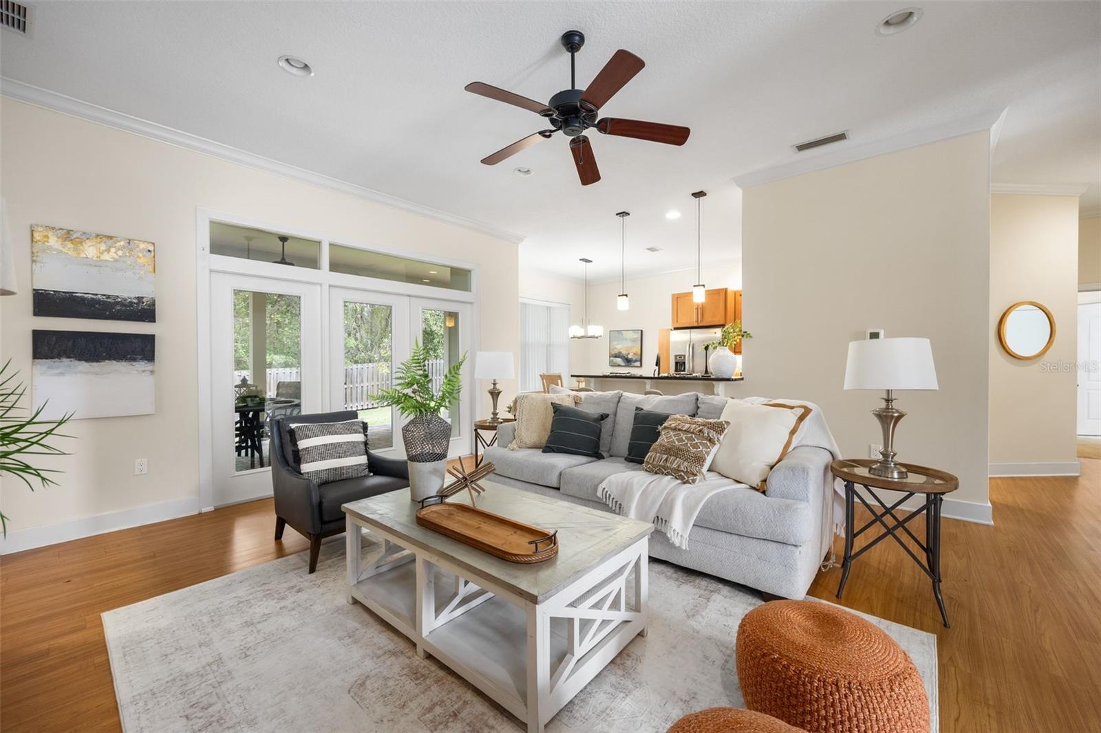 RIDGEMONT - Residential