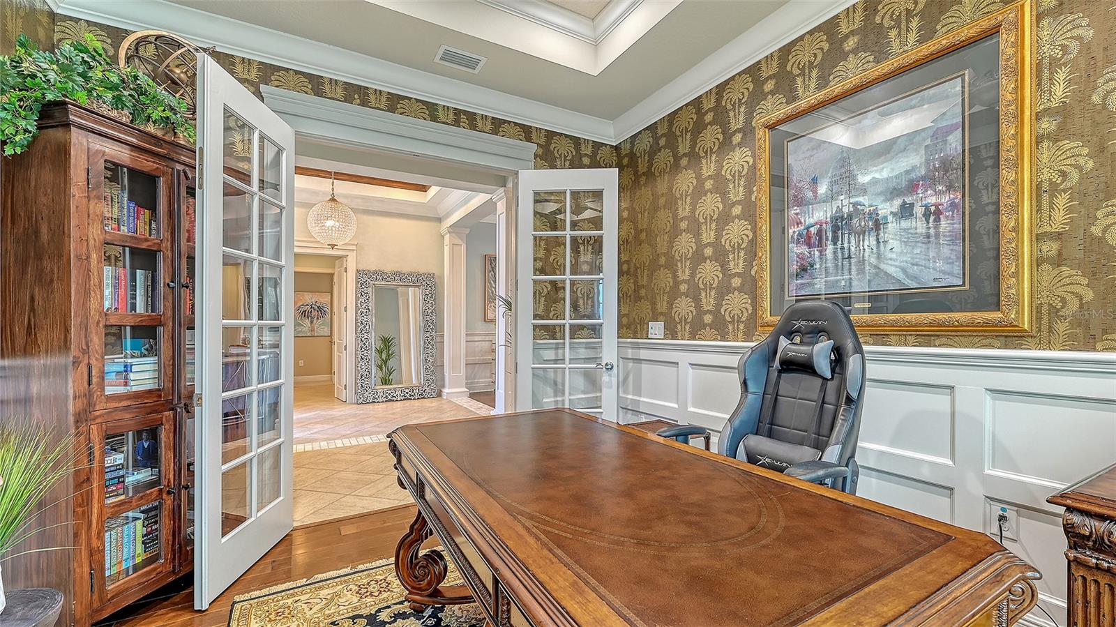 COUNTRY CLUB EAST AT LAKEWD RNCH TT - Residential