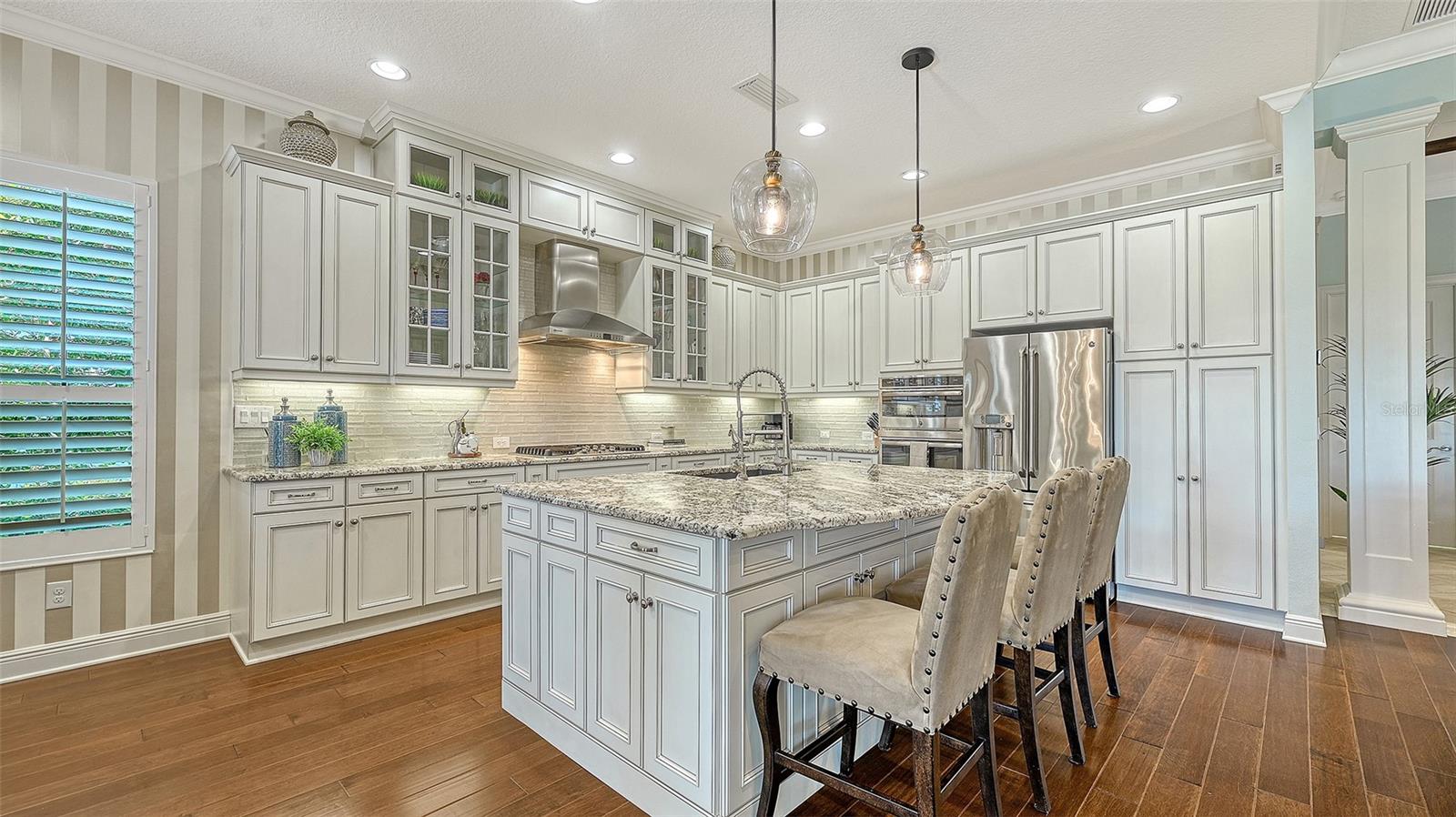 COUNTRY CLUB EAST AT LAKEWD RNCH TT - Residential