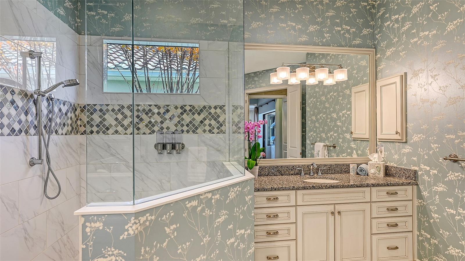 COUNTRY CLUB EAST AT LAKEWD RNCH TT - Residential