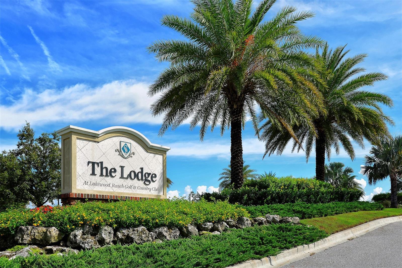 COUNTRY CLUB EAST AT LAKEWD RNCH TT - Residential