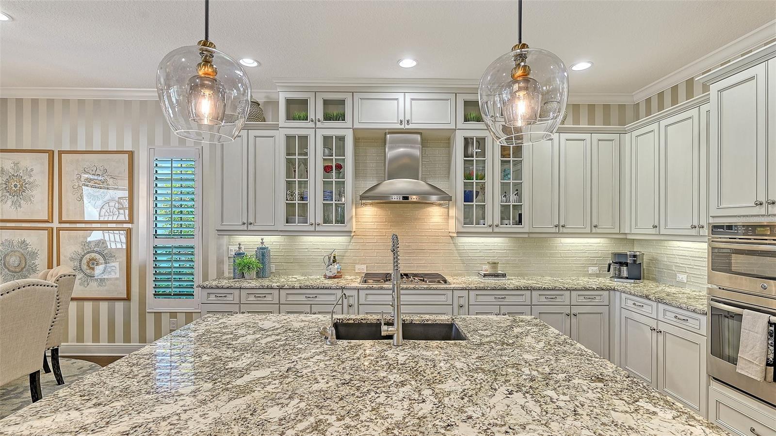 COUNTRY CLUB EAST AT LAKEWD RNCH TT - Residential