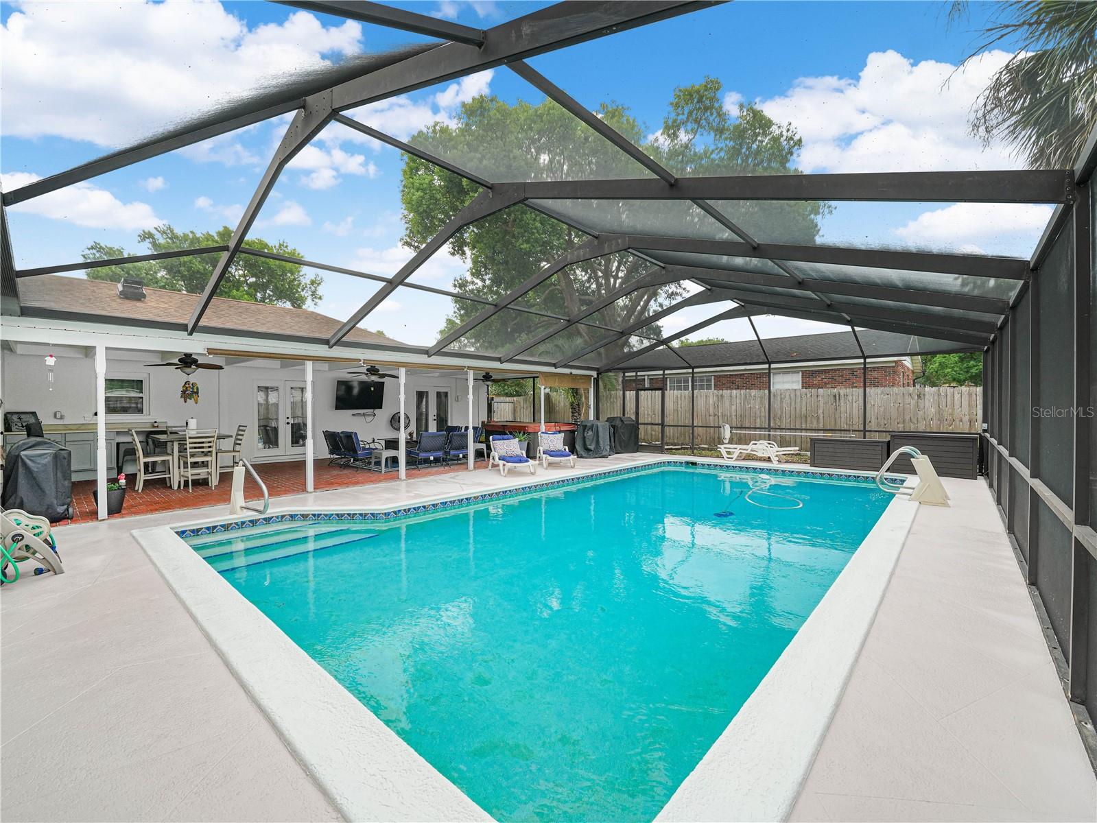 KINGS POINT SUB - Residential